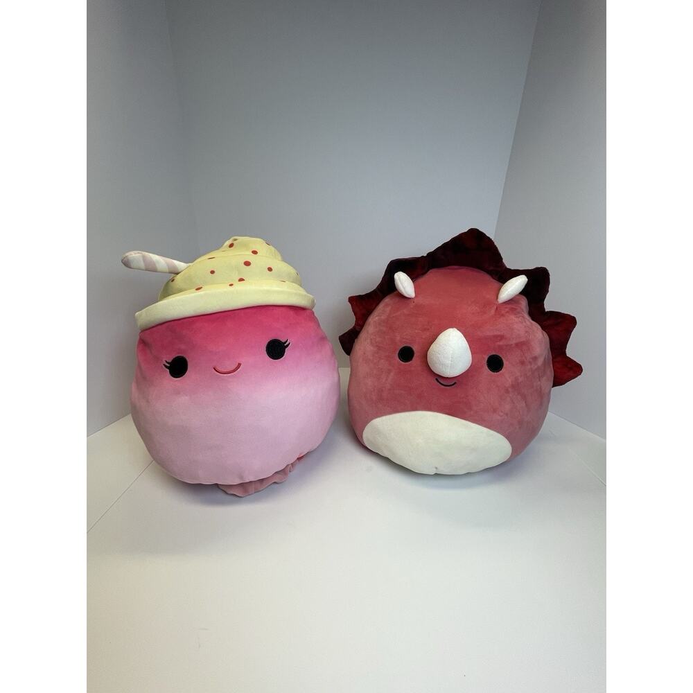 Cinnamon the Frozen Yogurt And Tristan the Red Triceratops Flip A Squishmallows